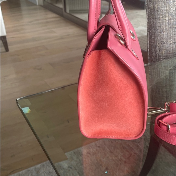 Jimmy Choo PINK/ Coral Satchel/ crossbody bag EUC - Picture 2 of 6